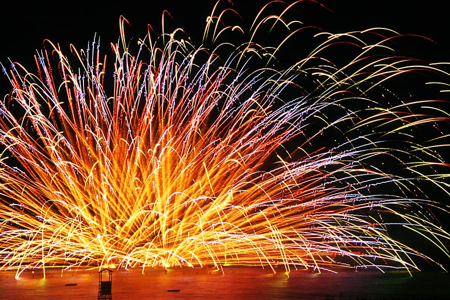 Shirahama Summer Fireworks