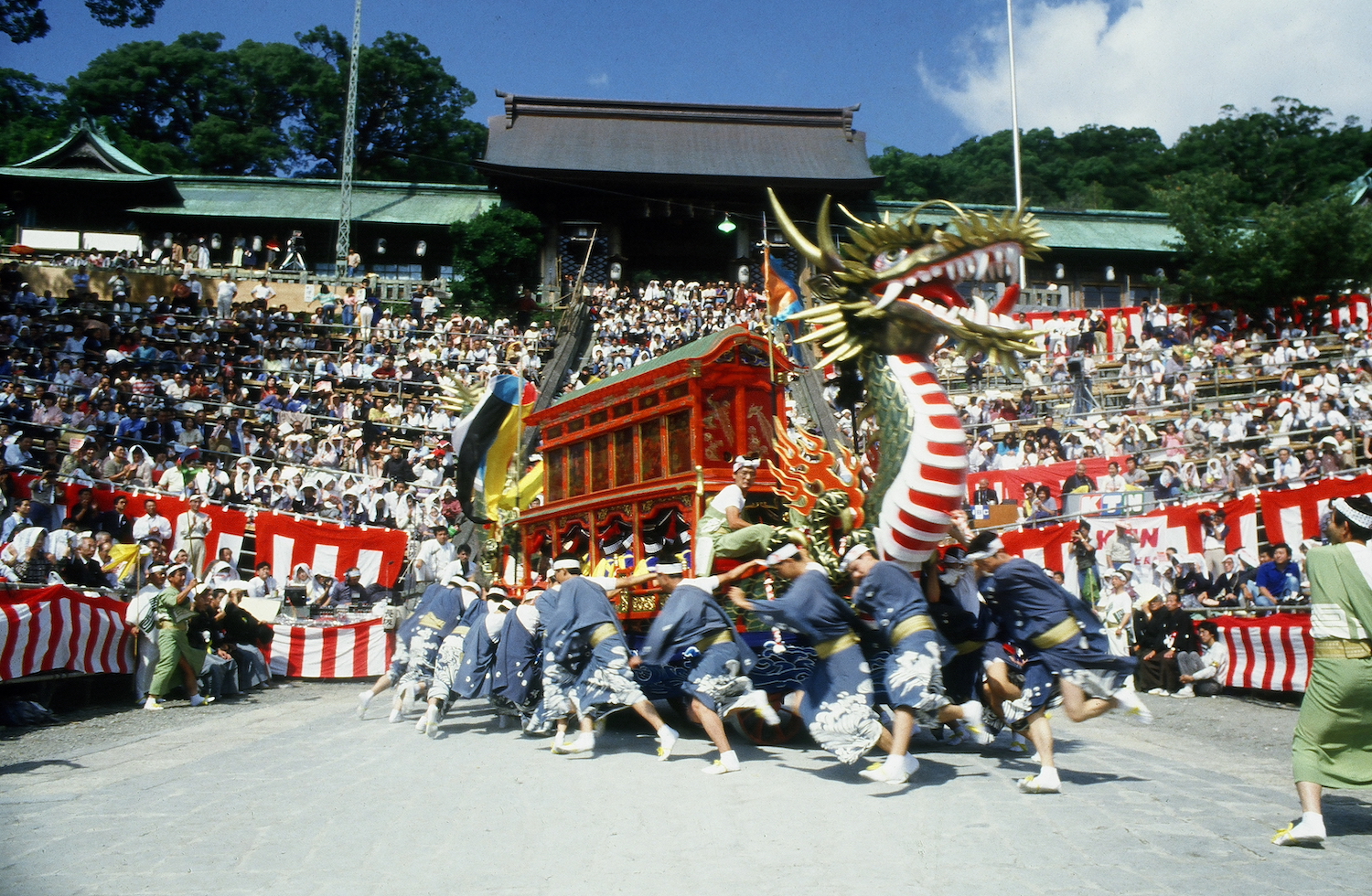 Nagasaki Kunchi | Travel Japan - Cơ quan Xúc tiến Du lịch Nhật Bản (Trang  web chính thức)