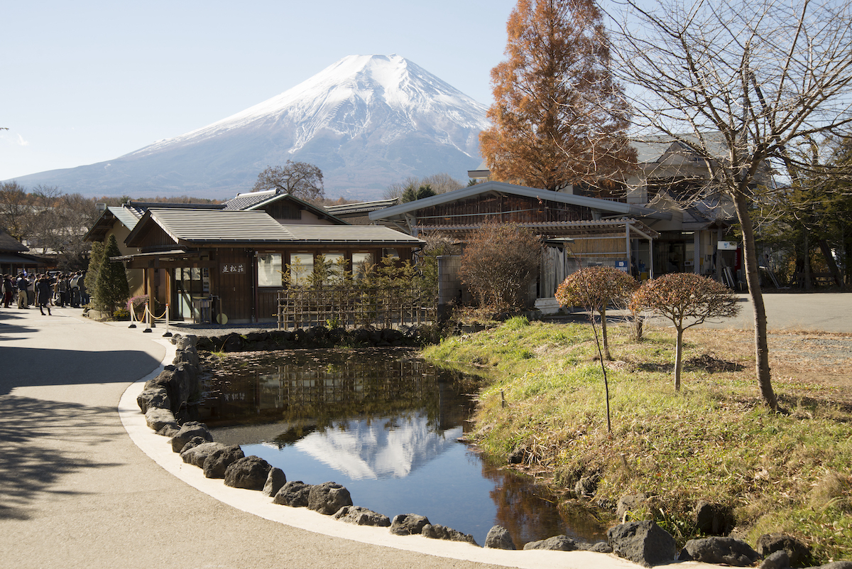 Oshino Hakkai | Travel Japan - Cơ quan Xúc tiến Du lịch Nhật Bản (Trang web chính thức)